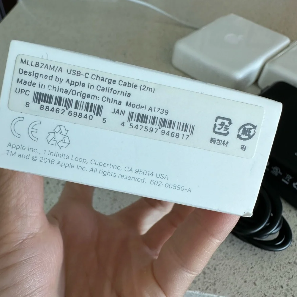 Apple computer chargers